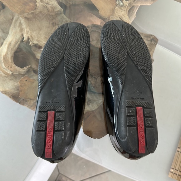 Prada patent leather black flats - Picture 4 of 5